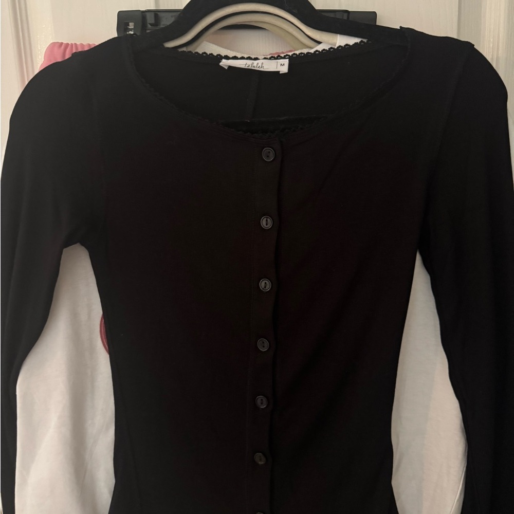 TALULAH Black Button-Up Cardigan